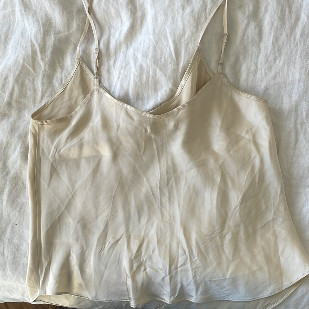 Silk top - Picture 2 of 5